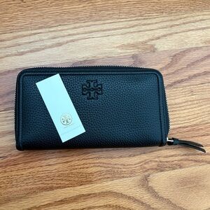 Tory Burch Black Thea Multi-Gusset Zip Continental Wallet